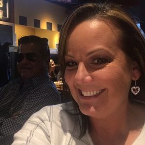 Meet your Posher, Misty